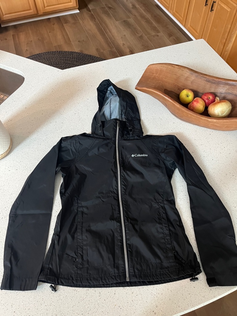 Columbia Women's Black Hooded Lightweight Rain Jacket